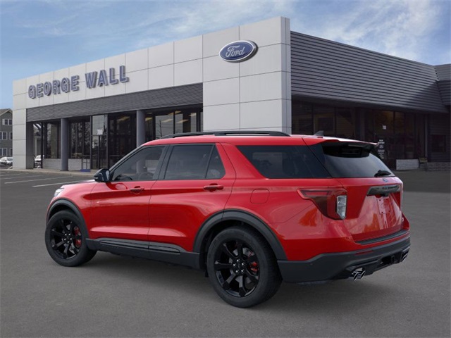 2024 Ford Explorer ST photo 4