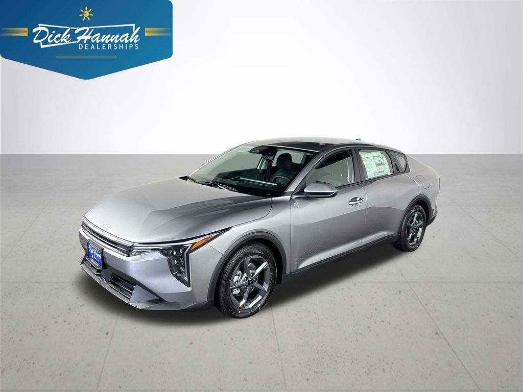 2025 Kia K4 LXS's photo