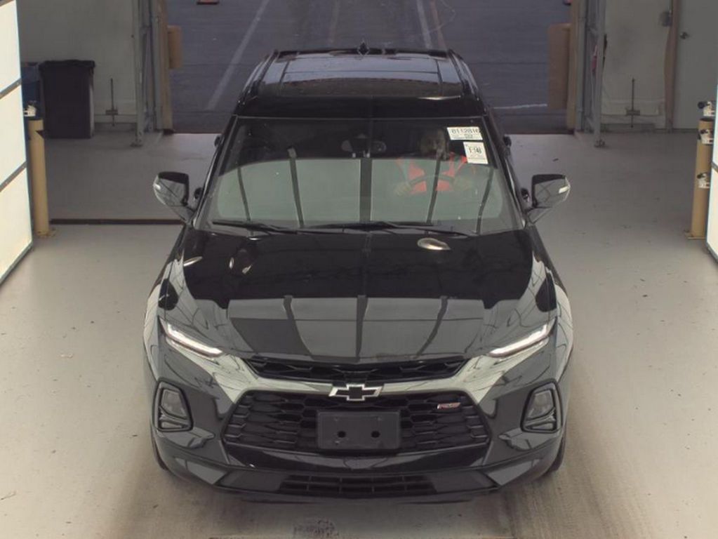 2022 Chevrolet Blazer RS photo 2