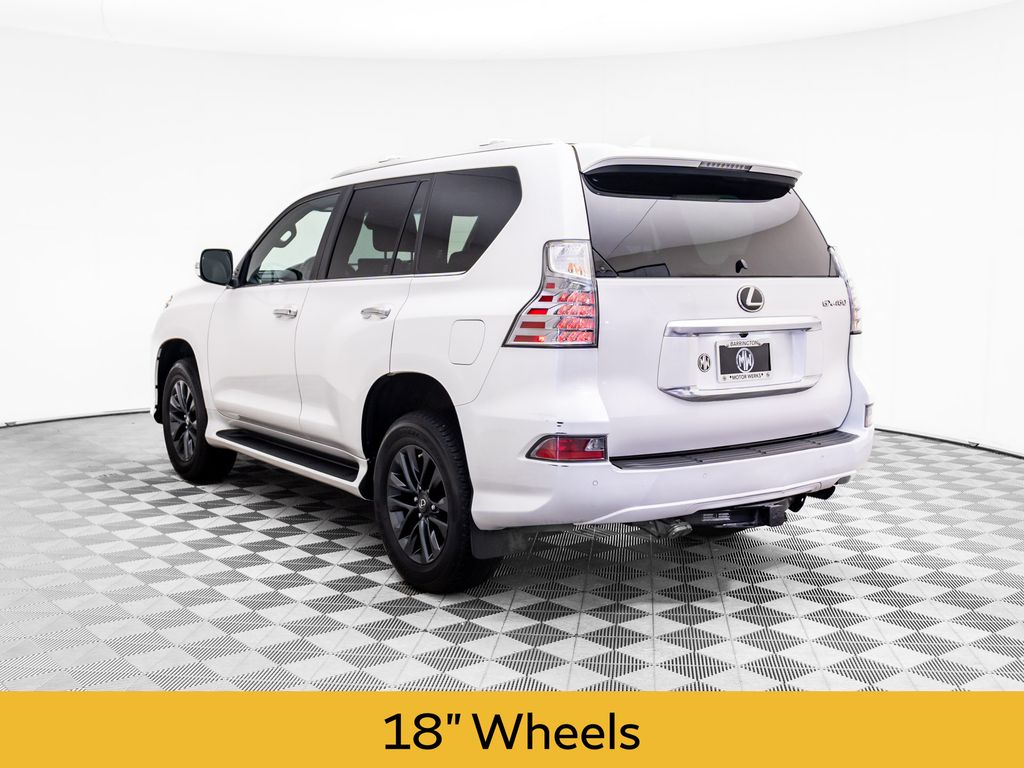 2023 Lexus GX 460 photo 2