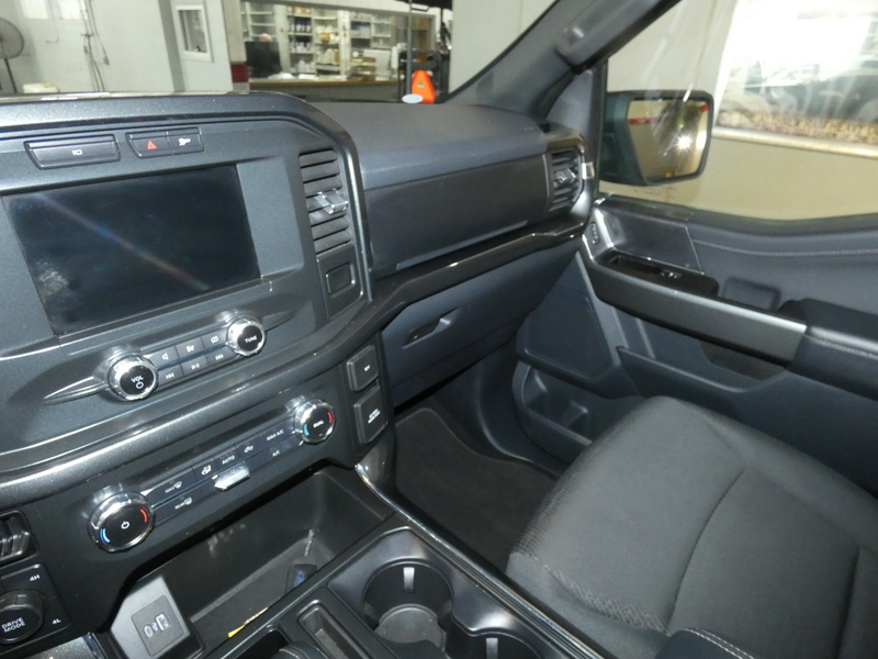 2022 Ford F-150 XLT photo 8