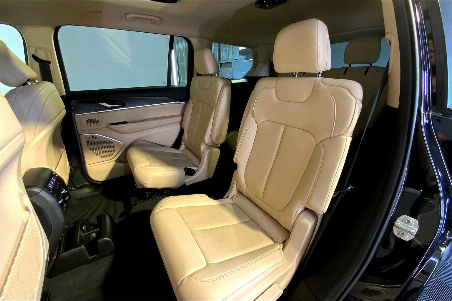 2021 Jeep Grand Cherokee Limited photo 19