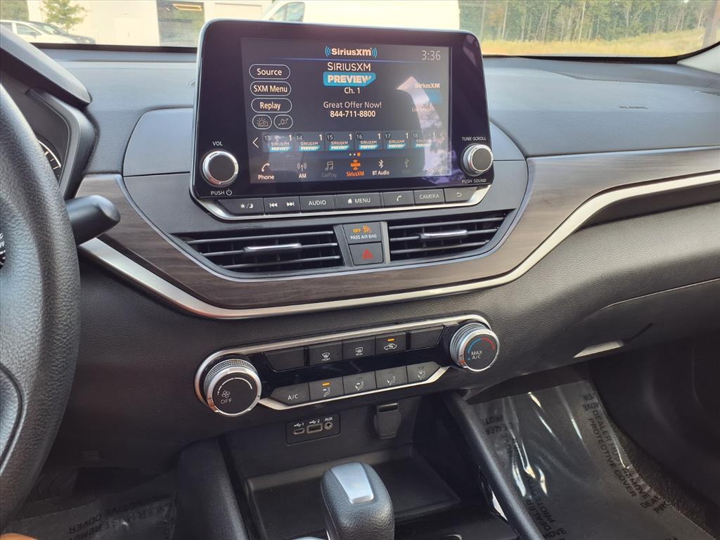 2024 Nissan Altima 2.5 SV photo 4