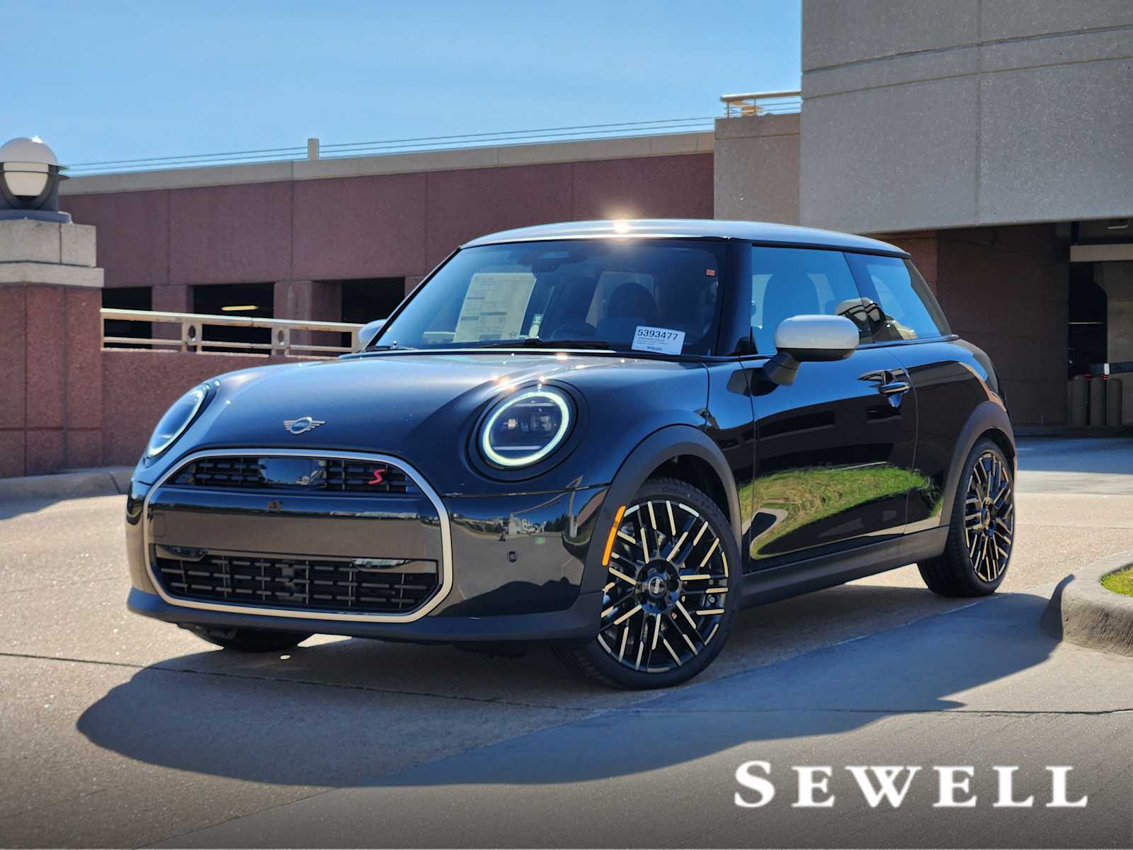 2026 MINI Hardtop 2 Door S's photo