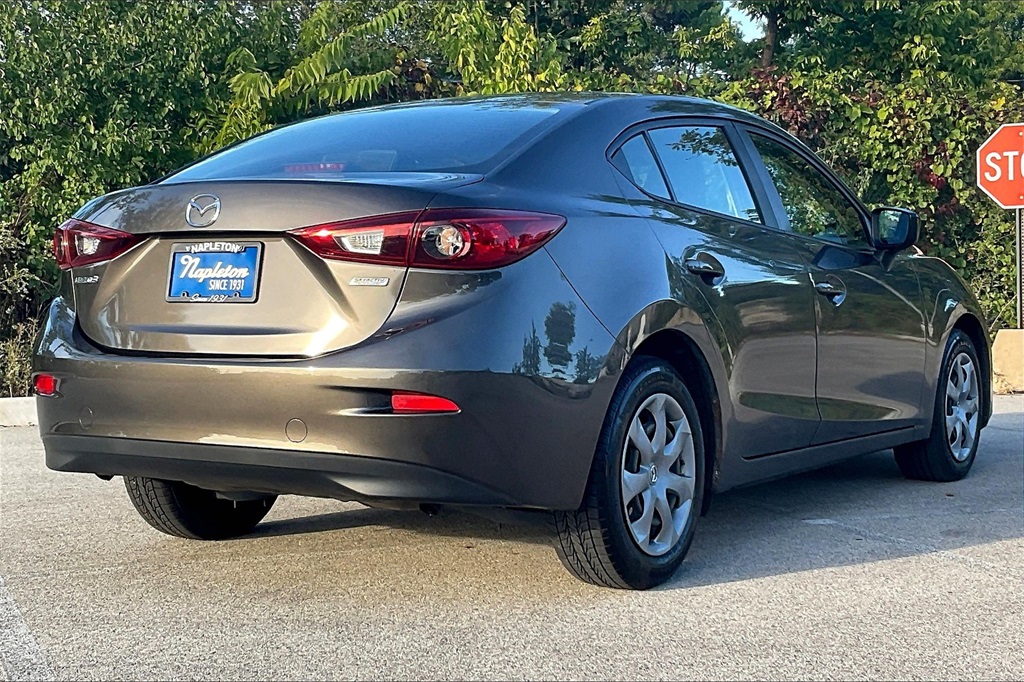 2015 Mazda Mazda3 i SV photo 11