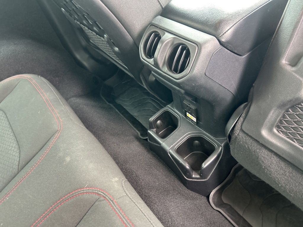 2021 Jeep Wrangler Rubicon photo 28