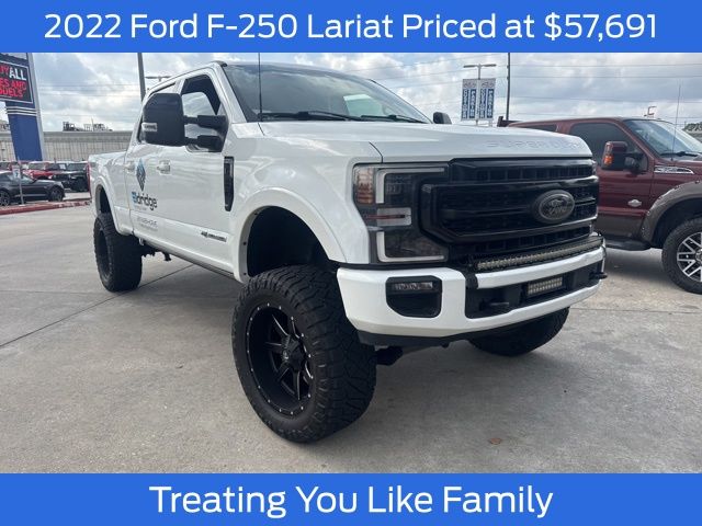 2022 Ford F-250 Super Duty Lariat's photo