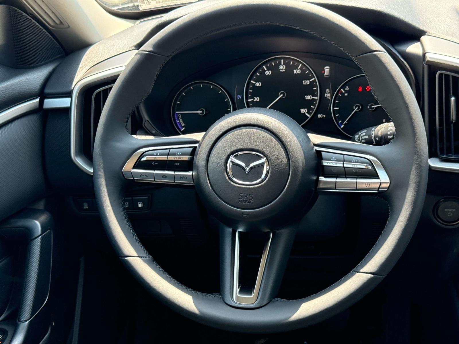 2025 Mazda CX-50 Preferred photo 2