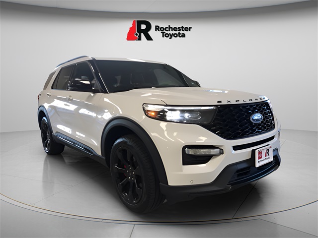2024 Ford Explorer ST's photo