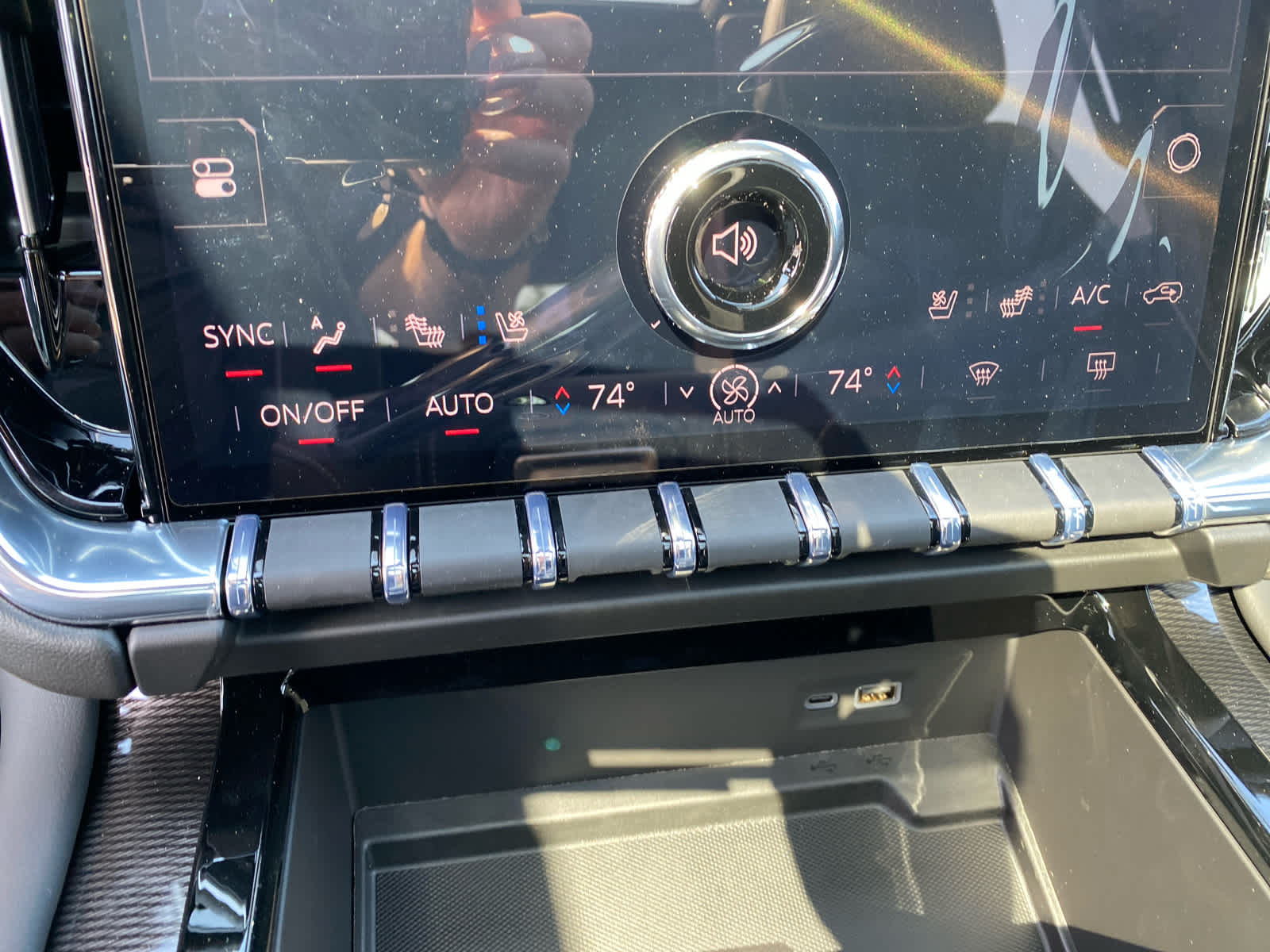 2025 Gmc Yukon photo 21