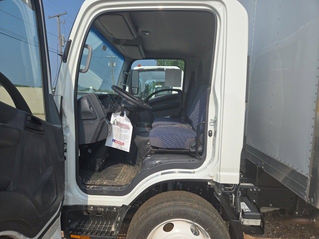 2025 Chevrolet Silverado 4500HD photo 4