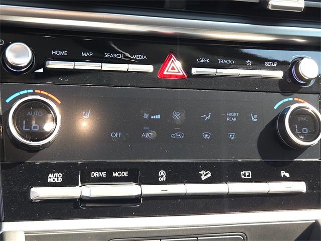 2026 Hyundai Santa Fe SEL photo 15