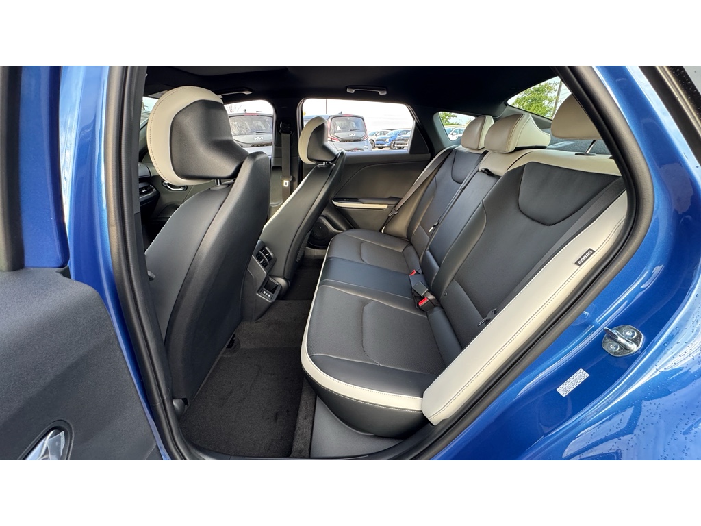 2025 Kia K4 GT-Line Turbo photo 20