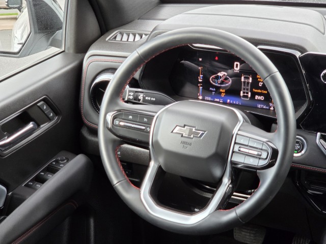 2023 Chevrolet Colorado Z71 photo 33