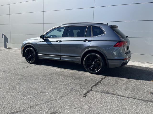 2024 Volkswagen Tiguan SE R-Line Black photo 16