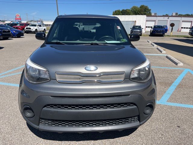 Used 2018 Kia Soul Base with VIN KNDJN2A26J7569784 for sale in Marietta, OH