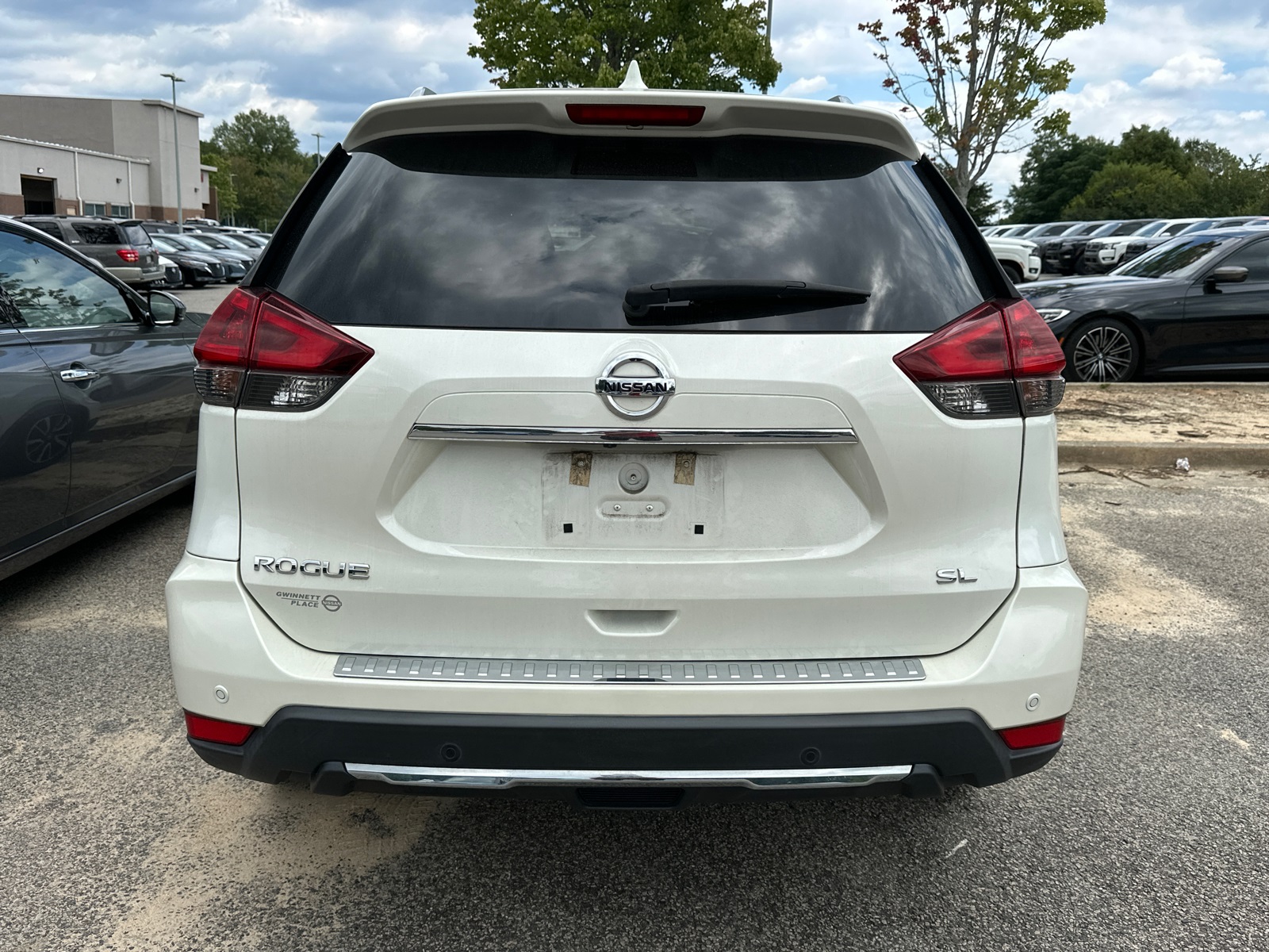 2019 Nissan Rogue SL photo 4