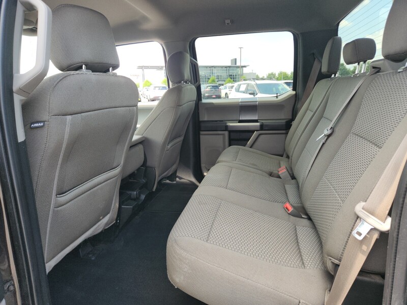 2019 Ford F-150 XLT photo 13