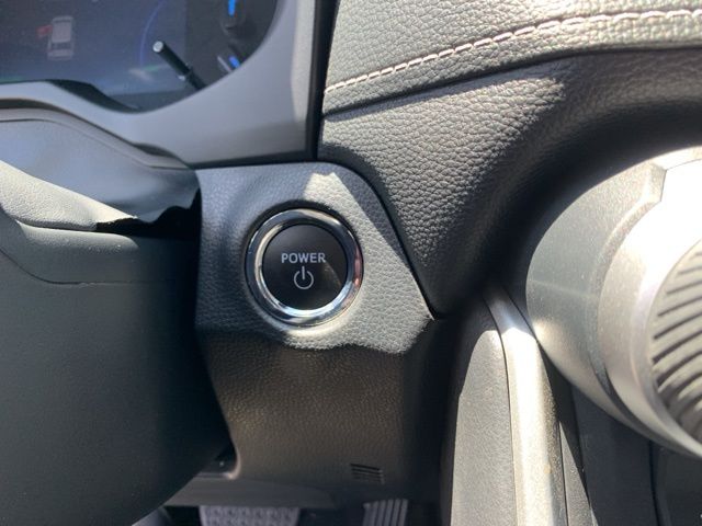 2024 Toyota RAV4 Hybrid photo 16