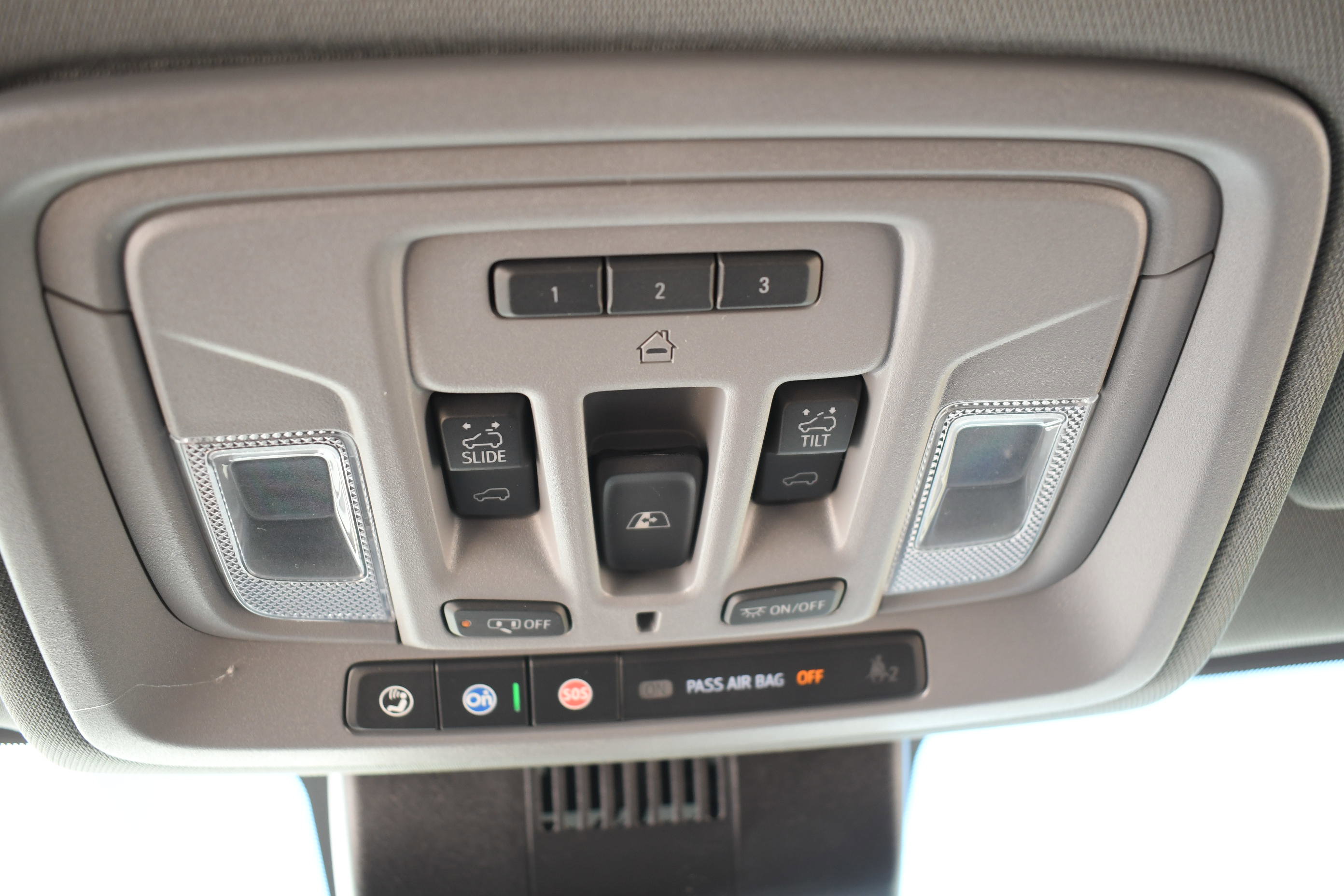 2025 Gmc Sierra 2500 HD Denali photo 32