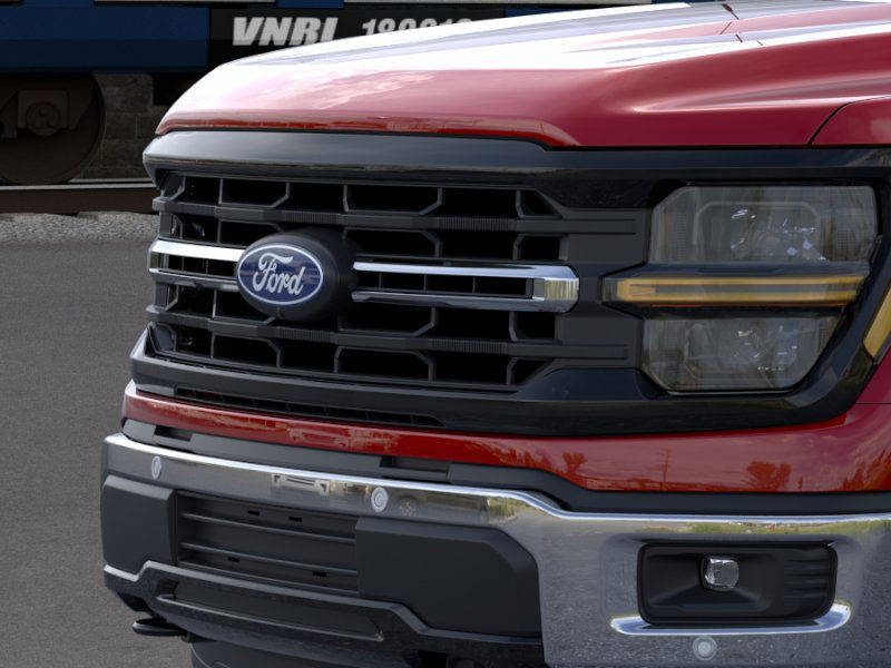 2025 Ford F-150 XLT photo 11