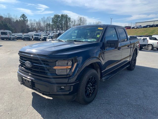 2024 Ford F-150 XLT photo 4