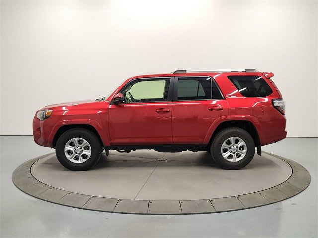 2024 Toyota 4Runner SR5 photo 3