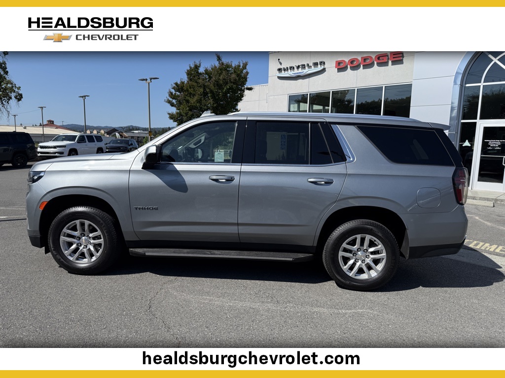 2023 Chevrolet Tahoe LT photo 2