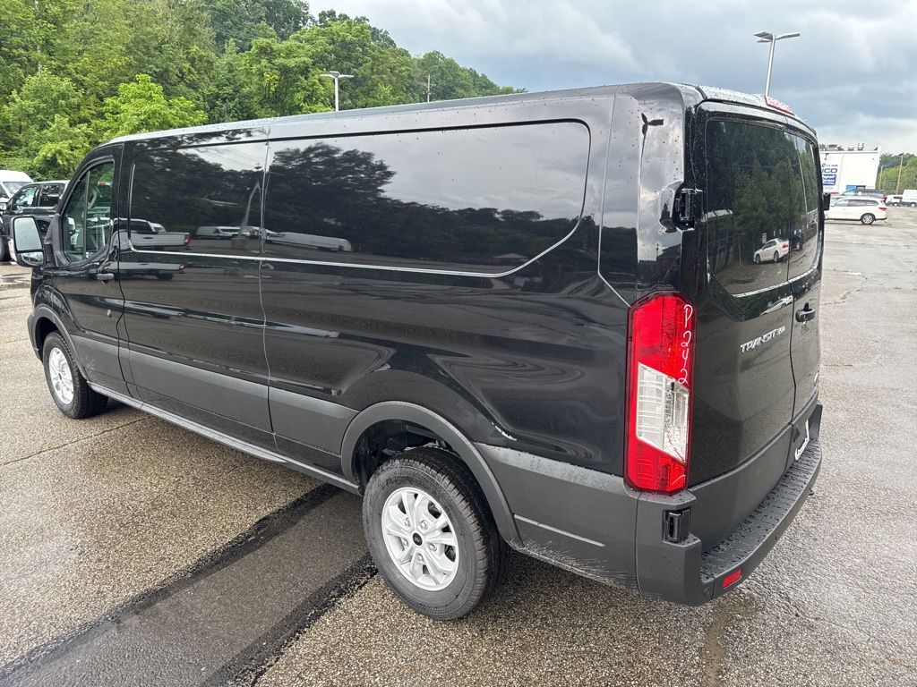 2025 Ford Transit Cargo Van photo 4