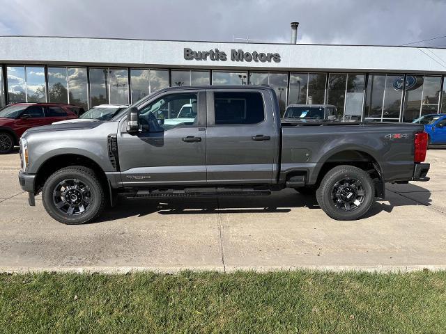 2026 Ford F-250 Super Duty XL's photo