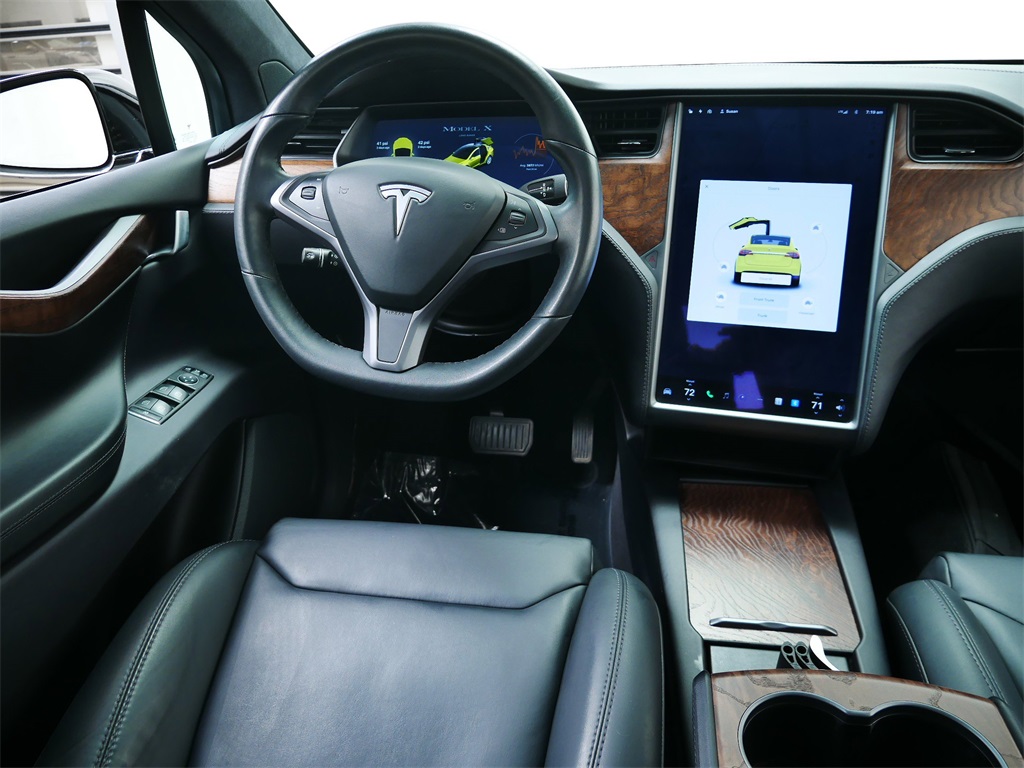 2019 Tesla Model X Long Range photo 15