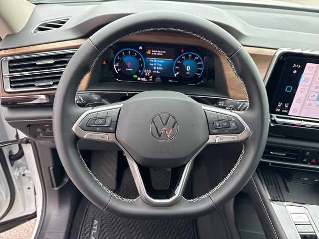 2026 Volkswagen Atlas SE Technology photo 25