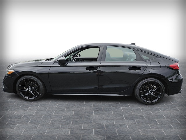 2022 Honda Civic Hatchback Sport photo 2