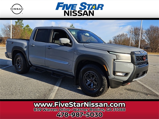 2026 Nissan Frontier PRO-X's photo