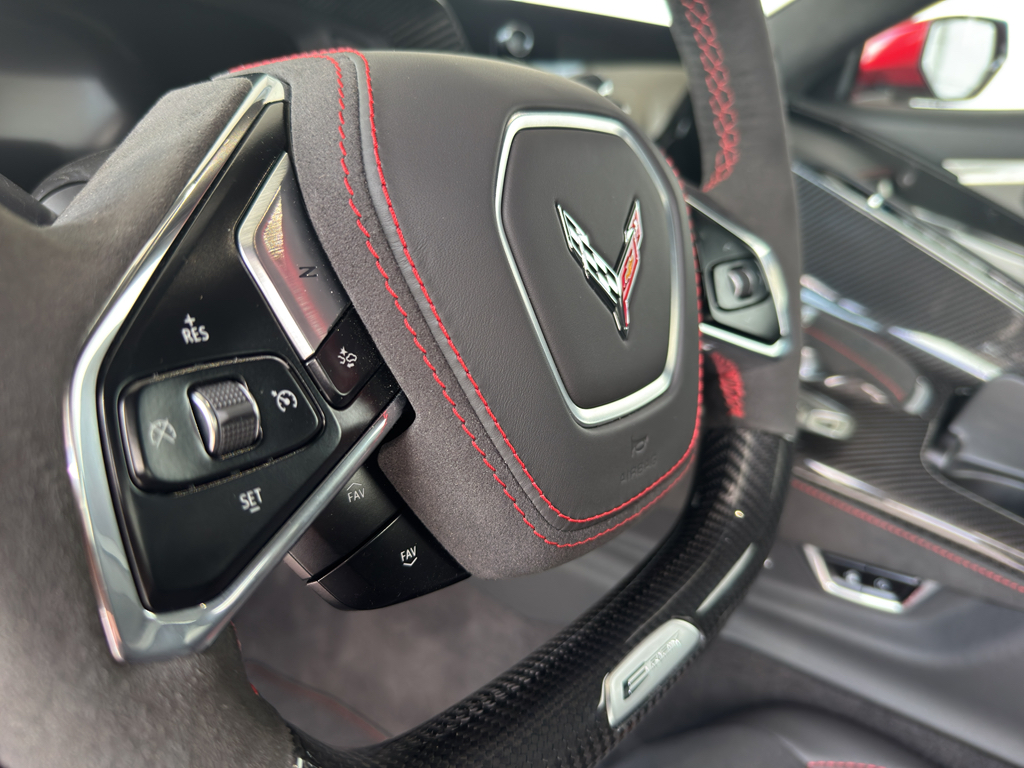 2025 Chevrolet Corvette E-Ray 3LZ photo 18