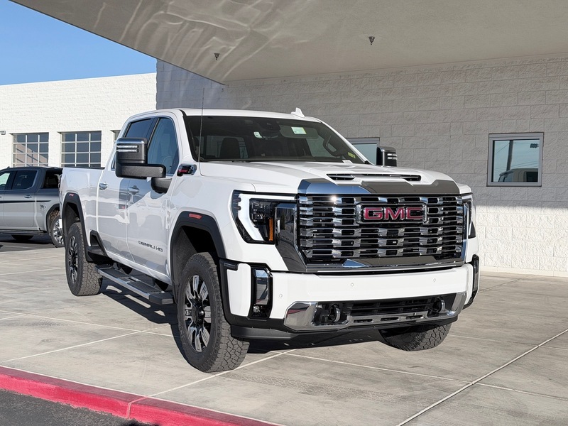 2026 GMC Sierra 2500HD Denali's photo