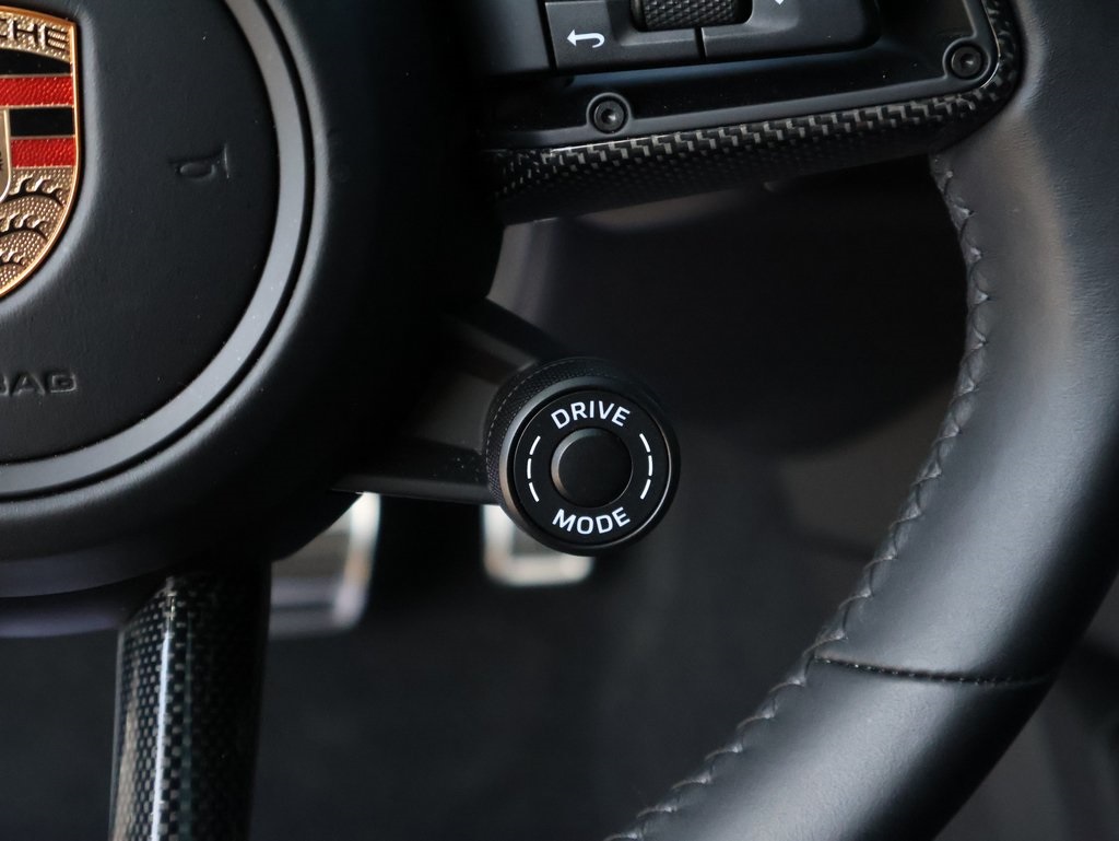 2024 Porsche Cayenne E-Hybrid Coupe Turbo photo 26