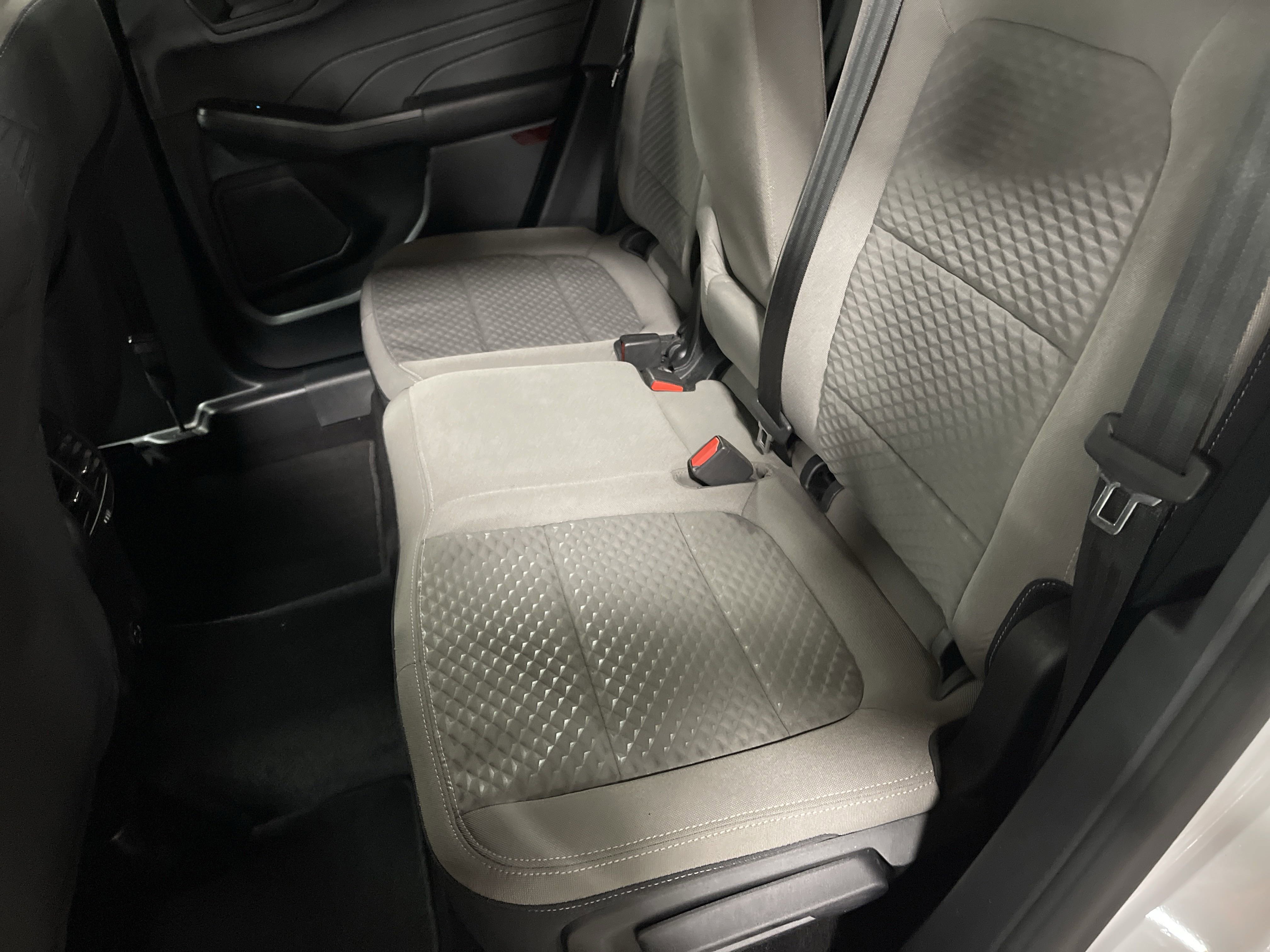 2022 Ford Escape SE photo 4