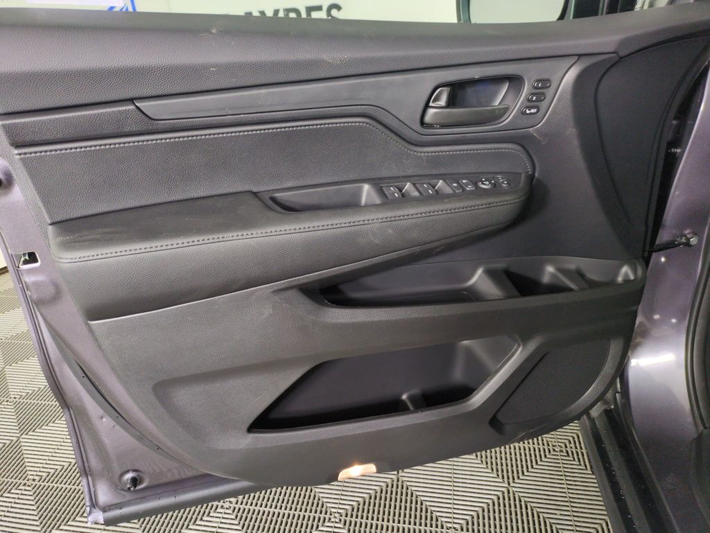2026 Honda Odyssey EX-L photo 10