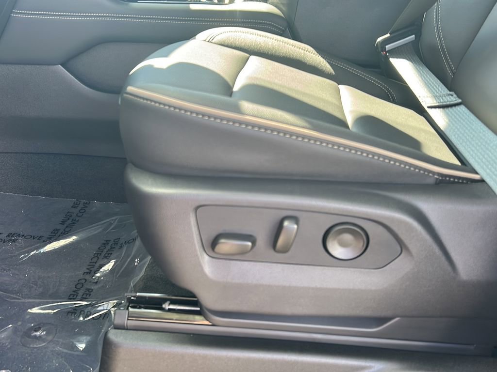 2025 Gmc Yukon XL photo 12