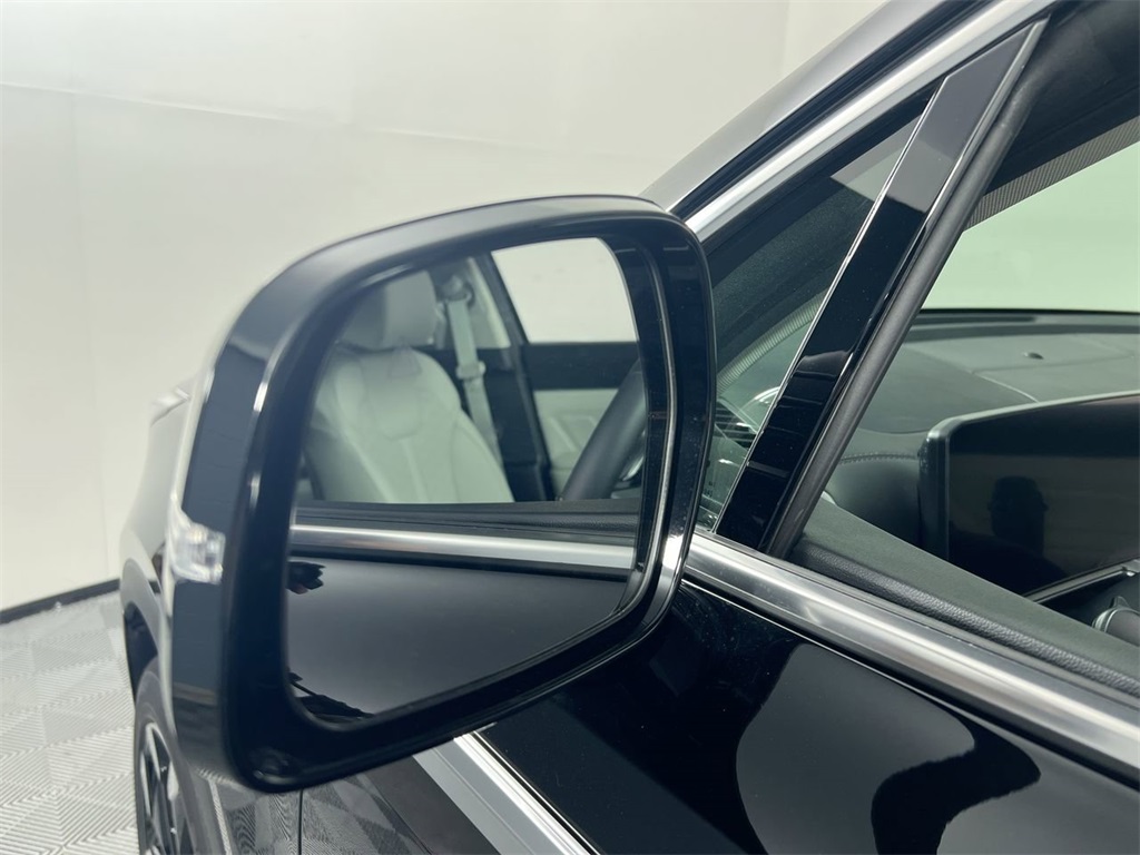 2025 Kia Sorento SX photo 8