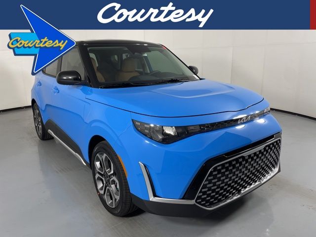 2025 Kia Soul EX's photo