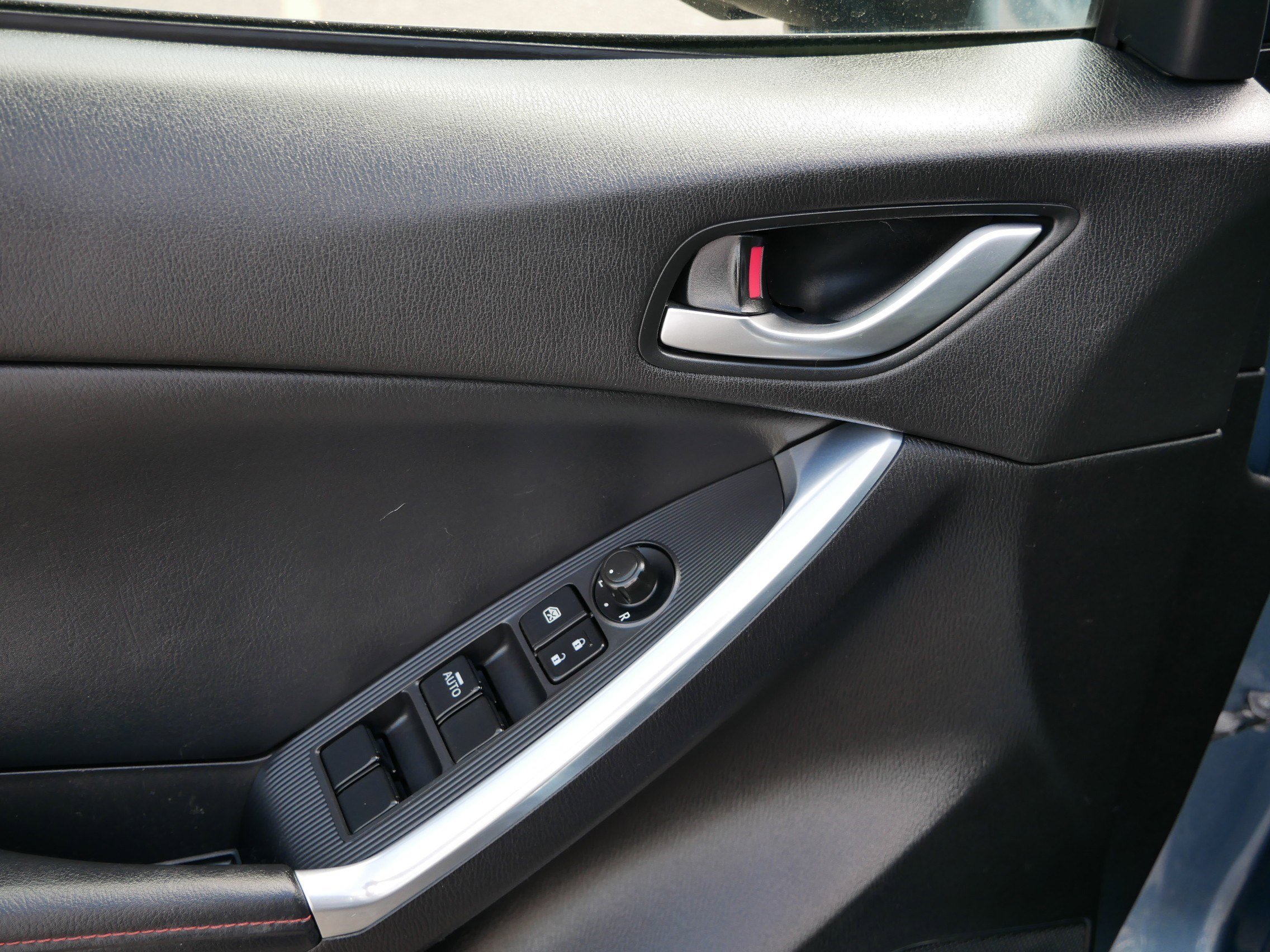 2015 Mazda CX-5 Grand Touring photo 20