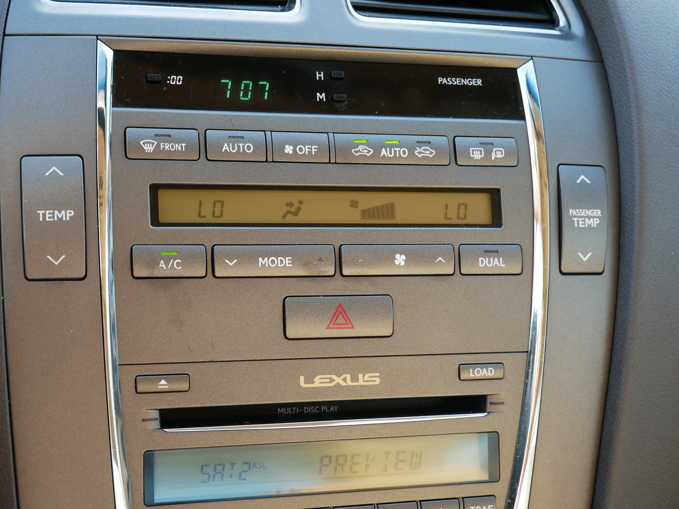 2010 Lexus ES 350 photo 20