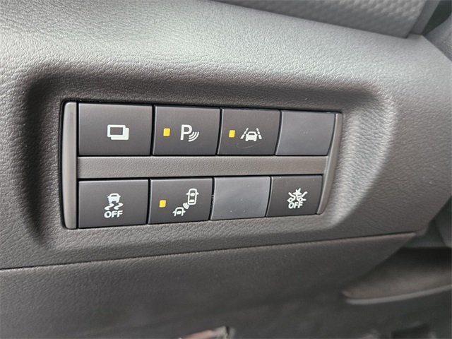 2025 Nissan Kicks Play S photo 22
