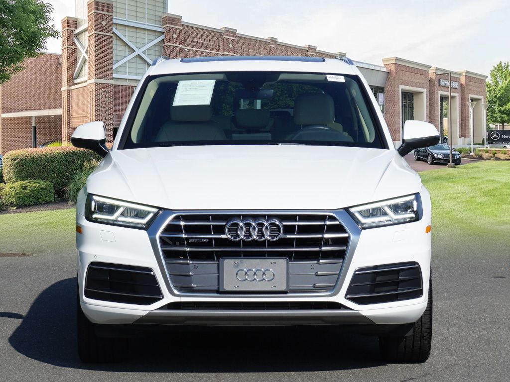 2018 Audi Q5 Premium Plus photo 2