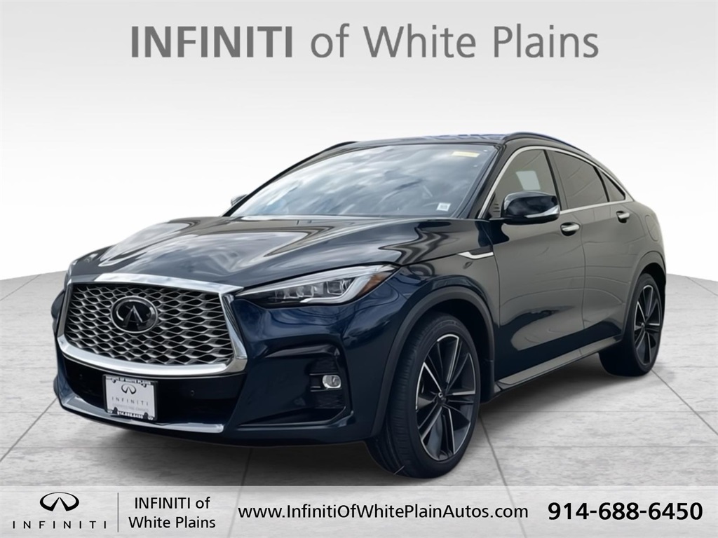 2022 INFINITI QX55 Essential's photo