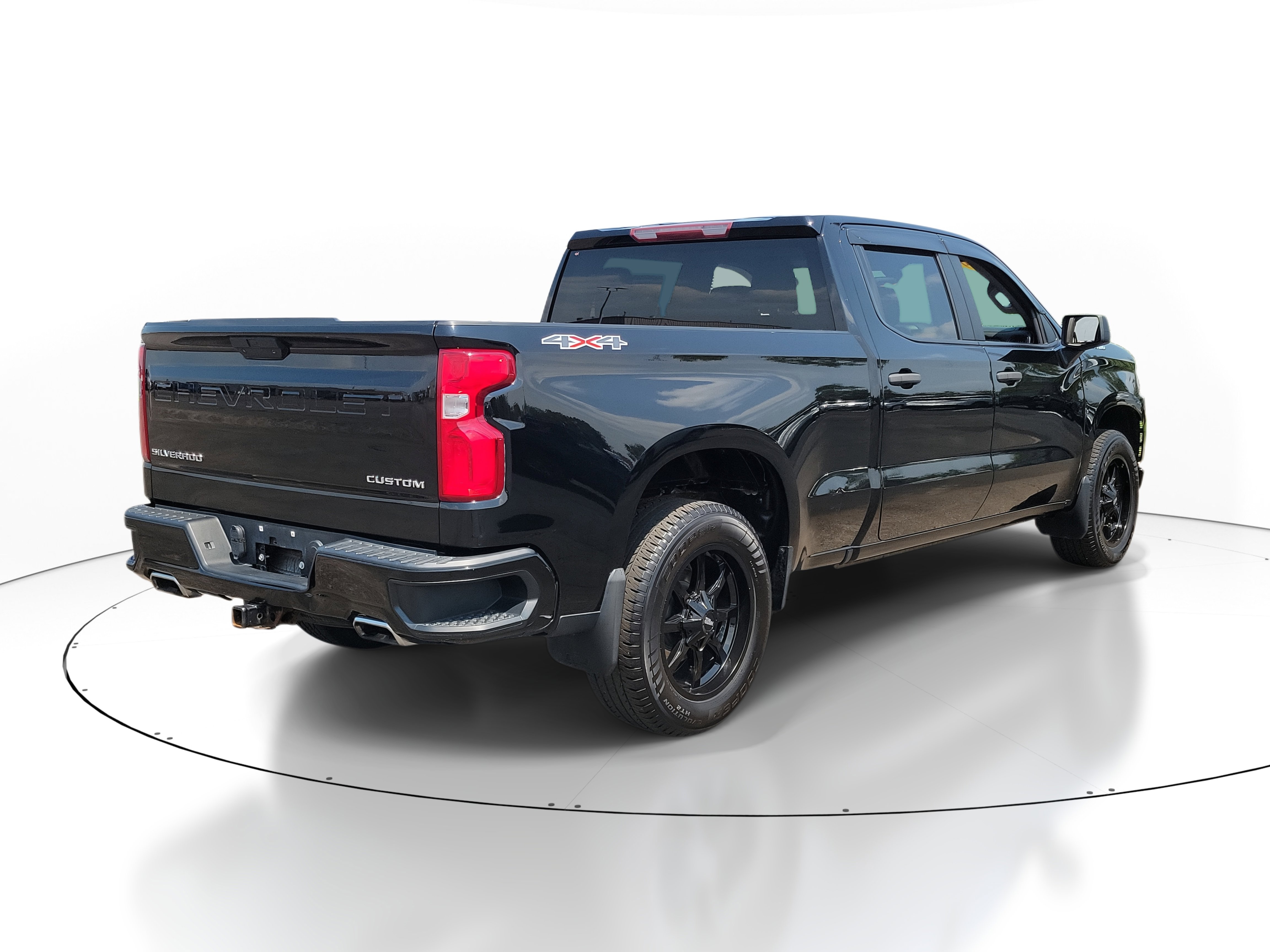 2019 Chevrolet Silverado 1500 Custom photo 4