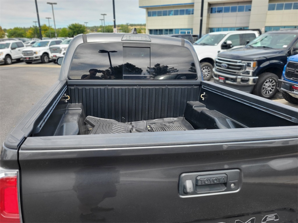 2020 Toyota Tacoma TRD Off-Road photo 15