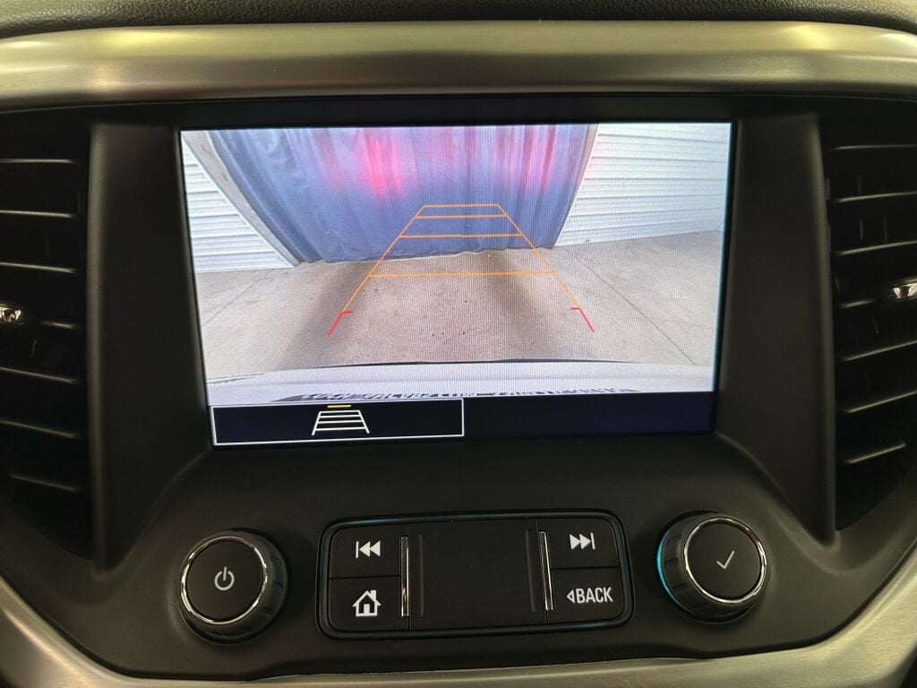 2023 Gmc Acadia SLE photo 10